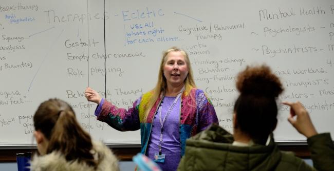 Professor JUlie Schaefer-Space teaching a class.