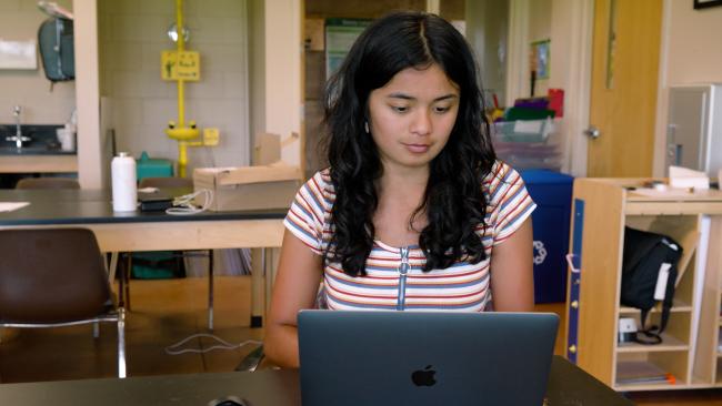 GRCC student Lucero Orduna-Rivera works on a computer. 