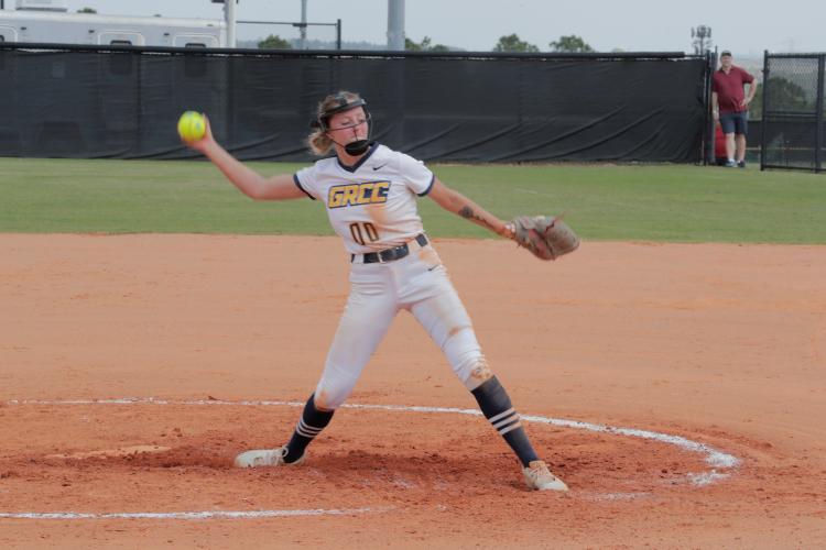 Izzy Regner on the mound.